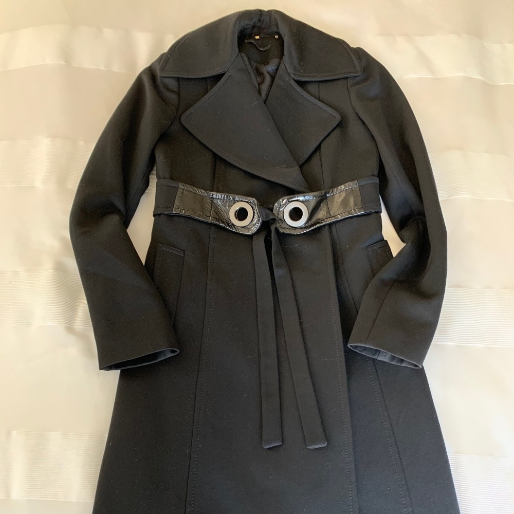 Elie Tahari dressy black winter coat - size 0